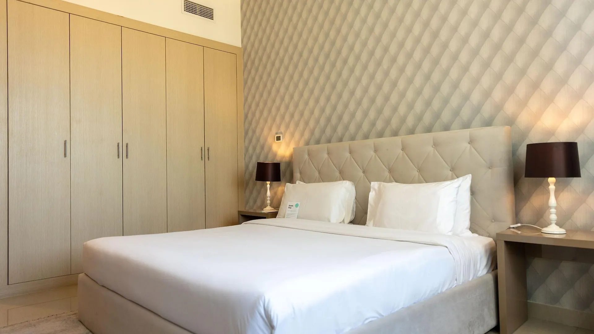 Barcelo Residences Dubai Marina Hotel